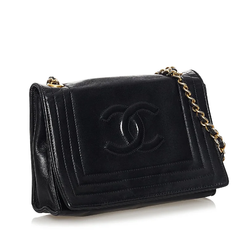 Chanel CC Lambskin Leather Shoulder Bag (33610)