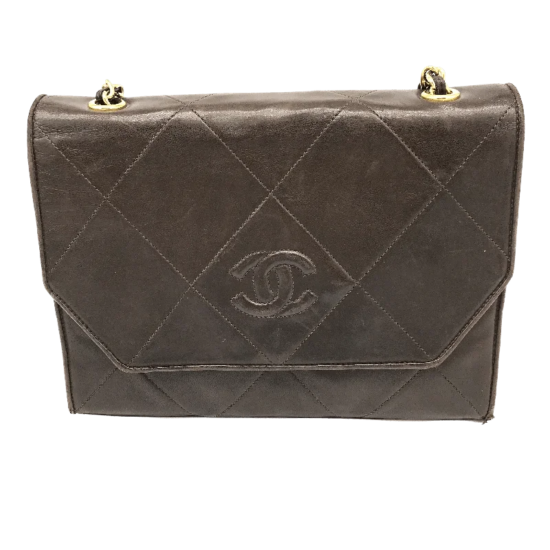 Vintage Chanel Shoulder Bag (COLLECTIBLE)