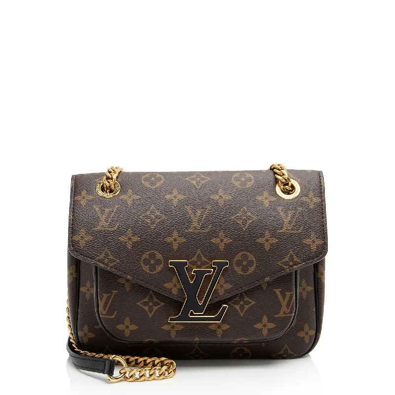 Louis Vuitton Monogram Canvas Passy Shoulder Bag (SHF-Cm87ct)